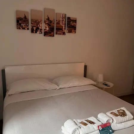 Colosseum Flat - Romana House Apartamento