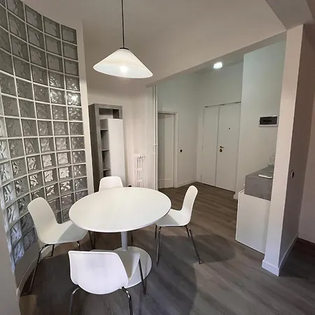 Colosseum Flat - Romana House